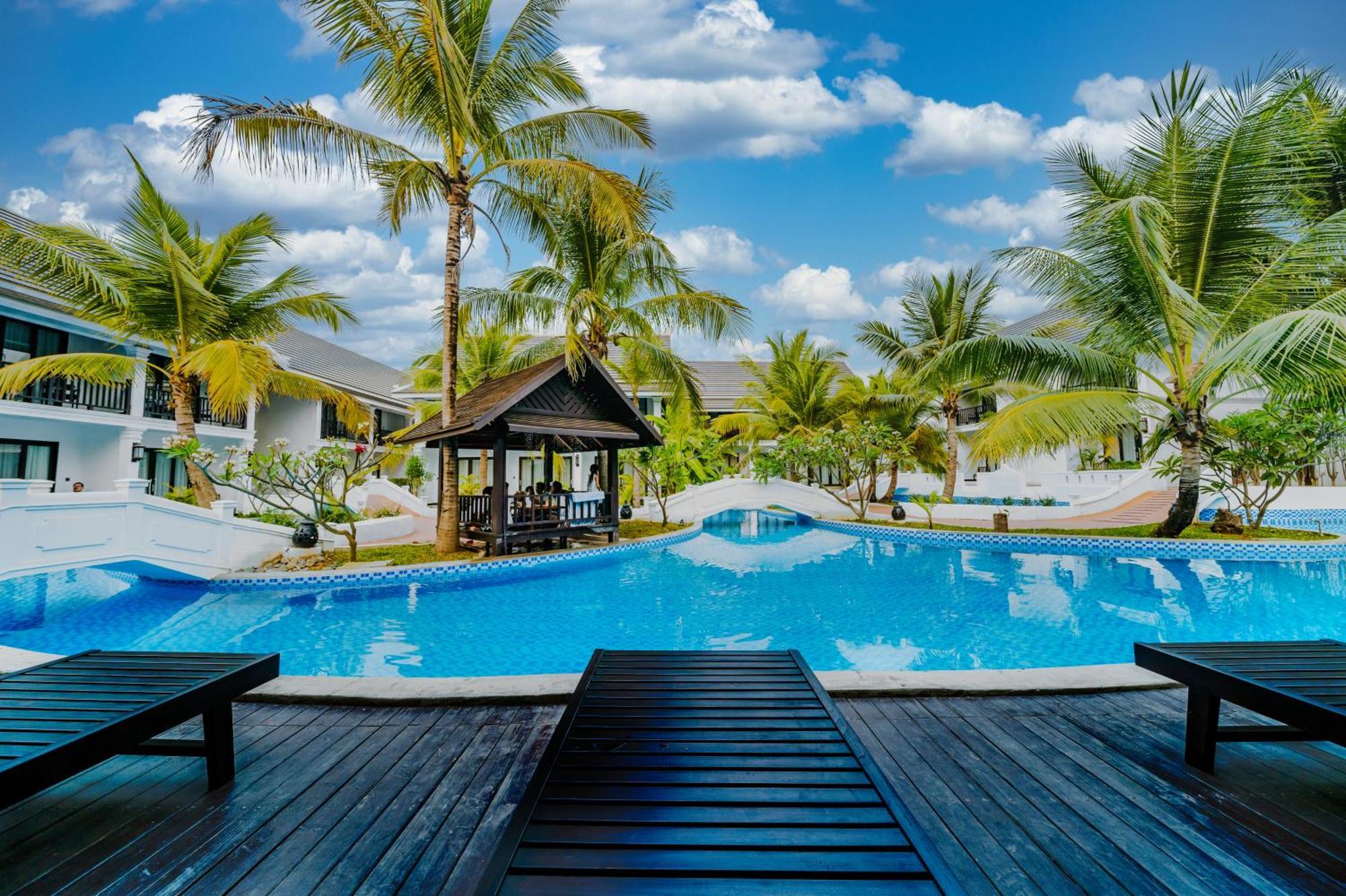 Manyo Hotel And Resort หลวงพระบาง ภายนอก รูปภาพ