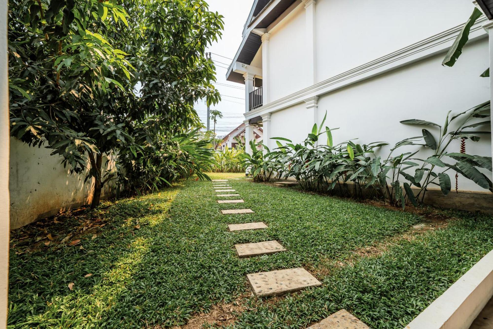 Manyo Hotel And Resort หลวงพระบาง ภายนอก รูปภาพ