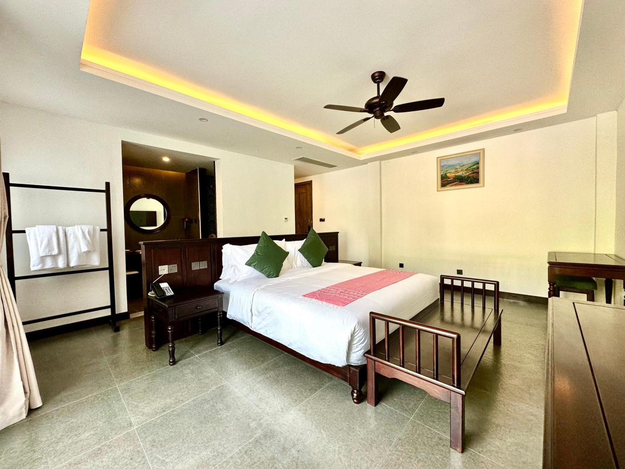 Manyo Hotel And Resort หลวงพระบาง ภายนอก รูปภาพ